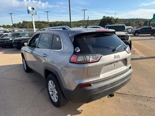 Jeep Cherokee 2019 4x4 Latitude SUV de 4 puertas