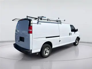 Chevrolet Express 2023 2500 3dr Van de Carga Extendida
