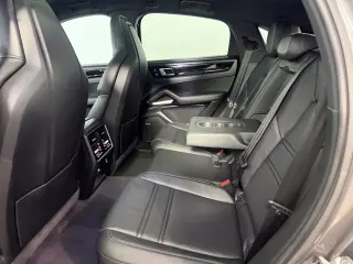 2023 Porsche Cayenne Coupe