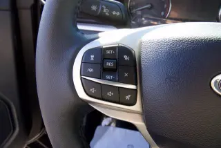 Ford Explorer 2024 AWD XLT 4dr SUV