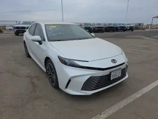 Toyota Camry 2025 XLE 4dr Sedán