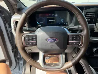 2025 Ford F-250