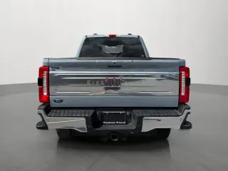 2025 Ford F-250