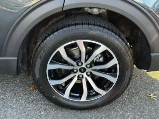 Ford Explorer 2022 con tracción en las cuatro ruedas ST-Line 4dr SUV