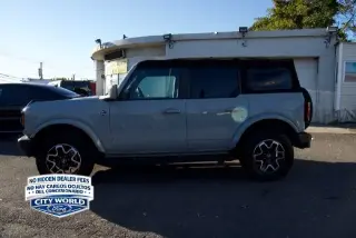 Ford Bronco 2023 4x4 Outer Banks 4dr SUV