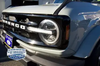 Ford Bronco 2023 4x4 Outer Banks 4dr SUV