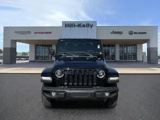 Jeep Gladiator 2023 4x4 Freedom 4dr Crew Cab 5.0 ft. SB