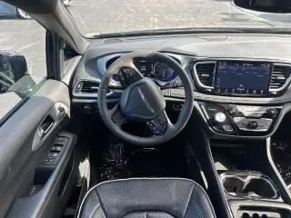 Chrysler Pacifica 2025 Limited 4dr Mini-Van