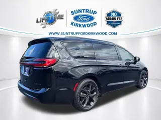 Chrysler Pacifica 2025 Limited 4dr Mini-Van