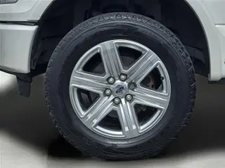 Ford F-150 2016 4x4 Platinum 4dr SuperCrew 6.5 ft. SB