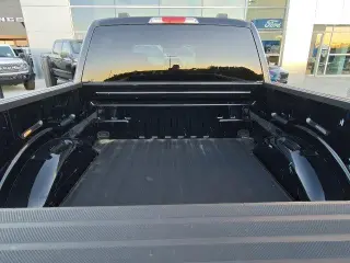 Ford F-150 2023 4x4 XLT 4dr SuperCrew 5.5 ft. SB