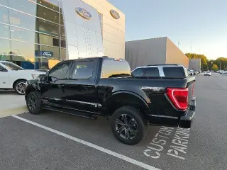 Ford F-150 2023 4x4 XLT 4dr SuperCrew 5.5 ft. SB