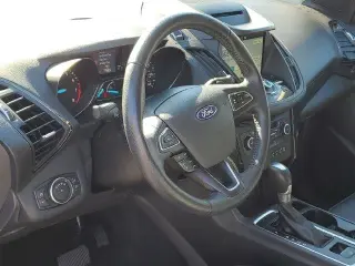 Ford Escape 2018 AWD Titanium 4dr SUV