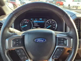 Ford Expedition 2019 4x4 XLT 4dr SUV