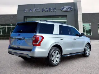Ford Expedition 2019 4x4 XLT 4dr SUV