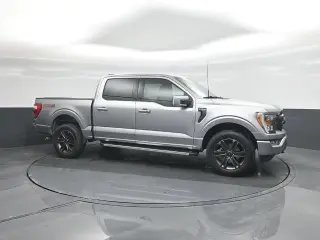 Ford F-150 2022 4x4 Lariat 4dr SuperCrew 5.5 ft. SB