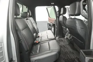 Ford F-150 2022 4x4 Lariat 4dr SuperCrew 5.5 ft. SB