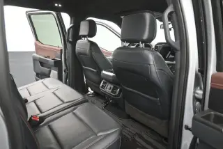 Ford F-150 2022 4x4 Lariat 4dr SuperCrew 5.5 ft. SB