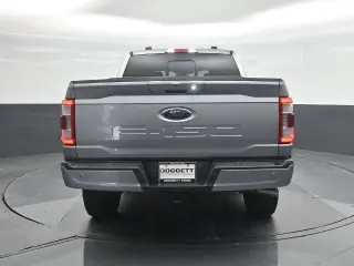 Ford F-150 2022 4x4 Lariat 4dr SuperCrew 5.5 ft. SB