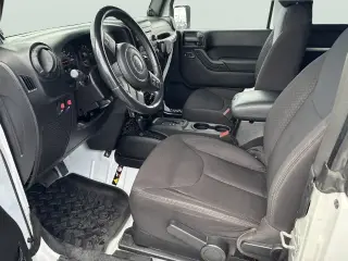 Jeep Wrangler 2013 4x4 Sport 2dr SUV