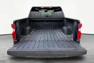 Chevrolet Silverado 1500 2022 4x4 LT 4 puertas Crew Cab 5.8 pies SB con 1LT