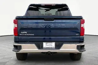 Chevrolet Silverado 1500 2022 4x4 LT 4 puertas Crew Cab 5.8 pies SB con 1LT