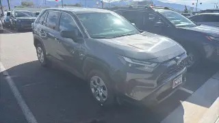 Toyota RAV4 2025 AWD LE 4dr SUV