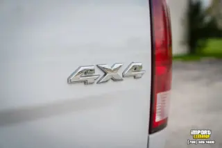 Ram 1500 Classic 2019 4x4 Tradesman 4dr Crew Cab 5.5 ft. SB Pickup