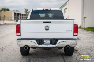 Ram 1500 Classic 2019 4x4 Tradesman 4dr Crew Cab 5.5 ft. SB Pickup