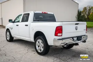 Ram 1500 Classic 2019 4x4 Tradesman 4dr Crew Cab 5.5 ft. SB Pickup