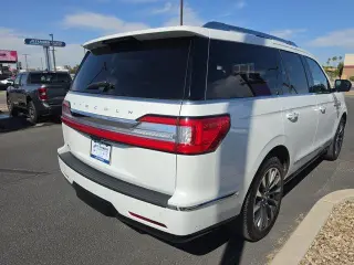Lincoln Navigator 2020 4x2 Reserve 4dr SUV