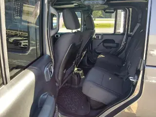 Jeep Gladiator 2025 4x4 Mojave 4dr Crew Cab 5.0 ft. SB
