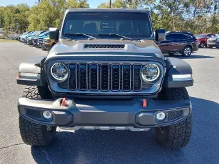 Jeep Gladiator 2025 4x4 Mojave 4dr Crew Cab 5.0 ft. SB