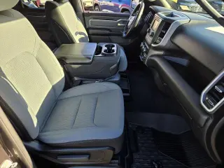 Ram 1500 2021 4x2 Big Horn 4dr Quad Cab 6.4 ft. SB Pickup