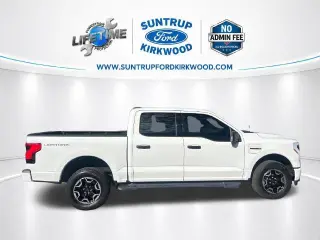 Ford F-150 Lightning 2023 AWD XLT 4 puertas SuperCrew 5.5 pies. SB