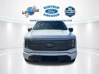 Ford F-150 Lightning 2023 AWD XLT 4 puertas SuperCrew 5.5 pies. SB