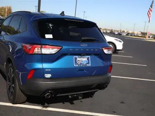 Ford Escape 2022 SE 4dr SUV