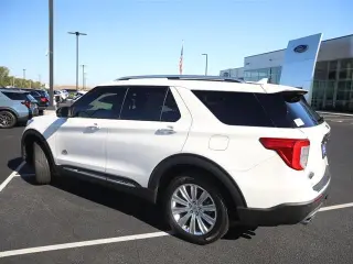 Ford Explorer 2022 AWD King Ranch 4dr SUV