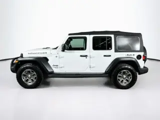 Jeep Wrangler Unlimited 2018 4x4 Sport 4dr SUV (lanzamiento a mitad de año)