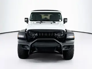 Jeep Wrangler Unlimited 2018 4x4 Sport 4dr SUV (lanzamiento a mitad de año)