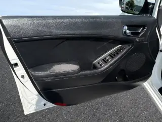 Kia Forte5 2014 EX 4dr Hatchback