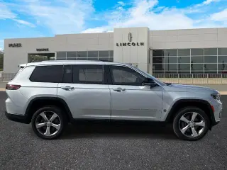 Jeep Grand Cherokee L 2022 4x2 Limited 4dr SUV