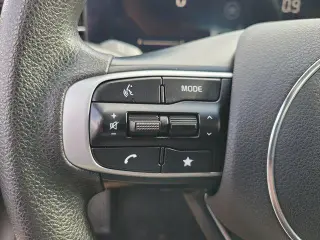 Kia K5 2025 LXS 4dr Sedán