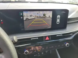 Kia K5 2025 LXS 4dr Sedán