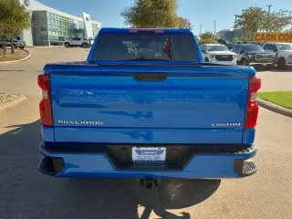 Chevrolet Silverado 1500 2025 4x2 Custom 4dr Crew Cab 5.8 ft. SB