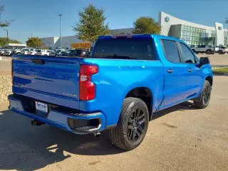 Chevrolet Silverado 1500 2025 4x2 Custom 4dr Crew Cab 5.8 ft. SB