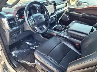 Ford F-150 2022 4x4 Lariat 4dr SuperCrew 6.5 ft. SB