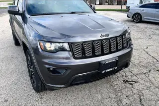 Jeep Grand Cherokee 2018 4x4 Laredo SUV 4 puertas