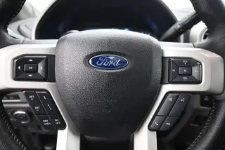 Ford F-250 Super Duty 2017 4x4 Lariat 4 puertas Cabina de Tripulación 6.8 pies SB Camioneta