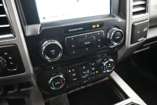 Ford F-250 Super Duty 2017 4x4 Lariat 4 puertas Cabina de Tripulación 6.8 pies SB Camioneta
